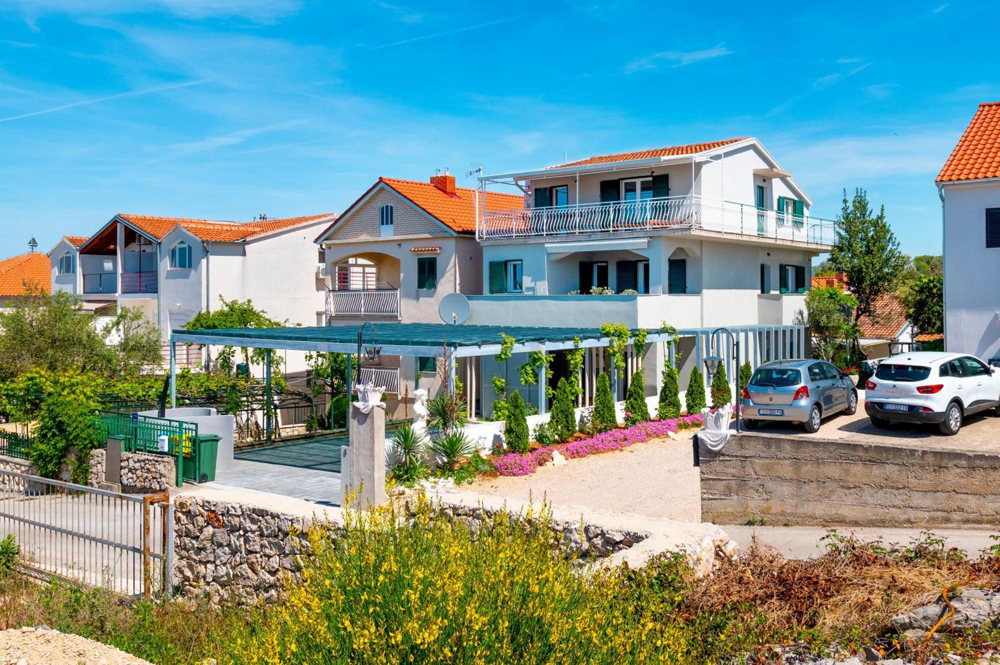 Danica Luxury Seaside Apartment Šibenik Exteriör bild